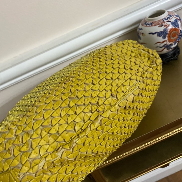 Miss Albright yellow anthropologie brand leather purse - Picture 6 of 6